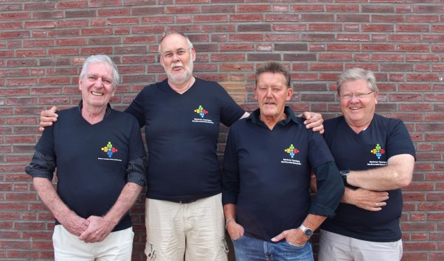 Het bestuur hoopt dat veel mensen de moeite nemen om langs te komen.