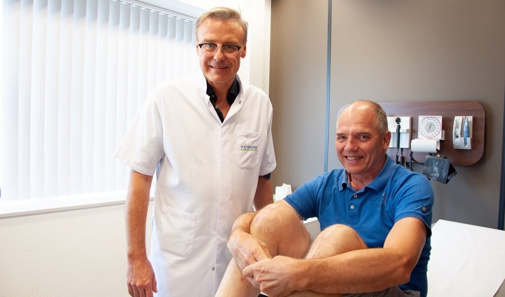 Onlangs verving dokter Hans Frejlach beide knieën van de heer Meijer.