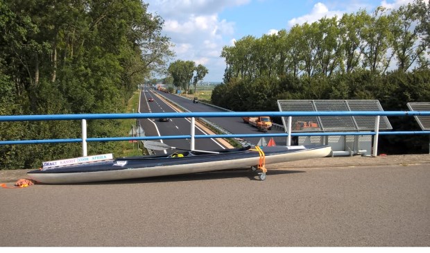 Klunen over het viaduct bij Ochten.