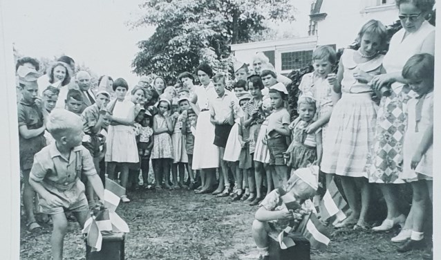 Koninginnedagfeest in Palmstad.