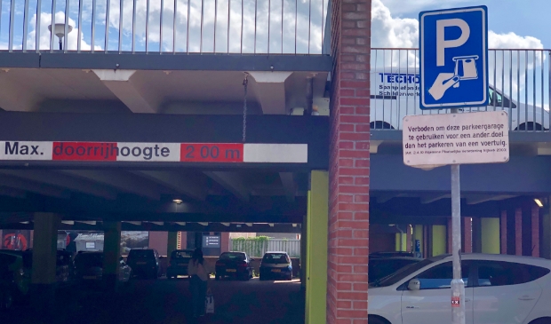 <p>Parkeerterrein de Bonte Koe</p>