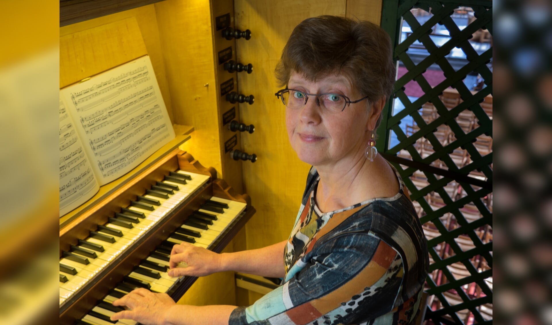 Cantor-organist Gonny van der Maten is op 7 juni via livestream te zien en te horen.