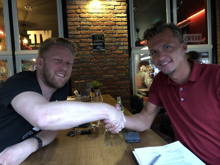 Ondertekening Erik Elian