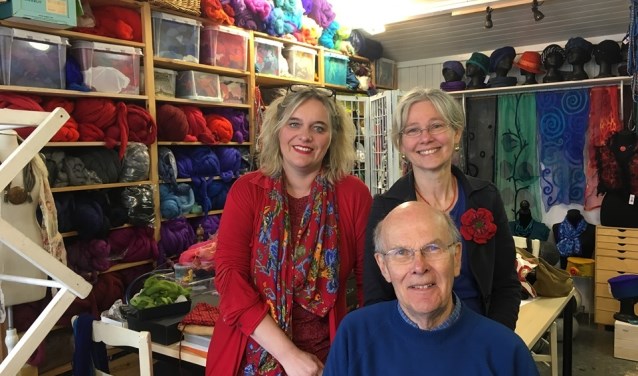 Iris Duchateau, Charlotte Molenaar en Frank Renssen blazen de atelierroute nieuw leven in.