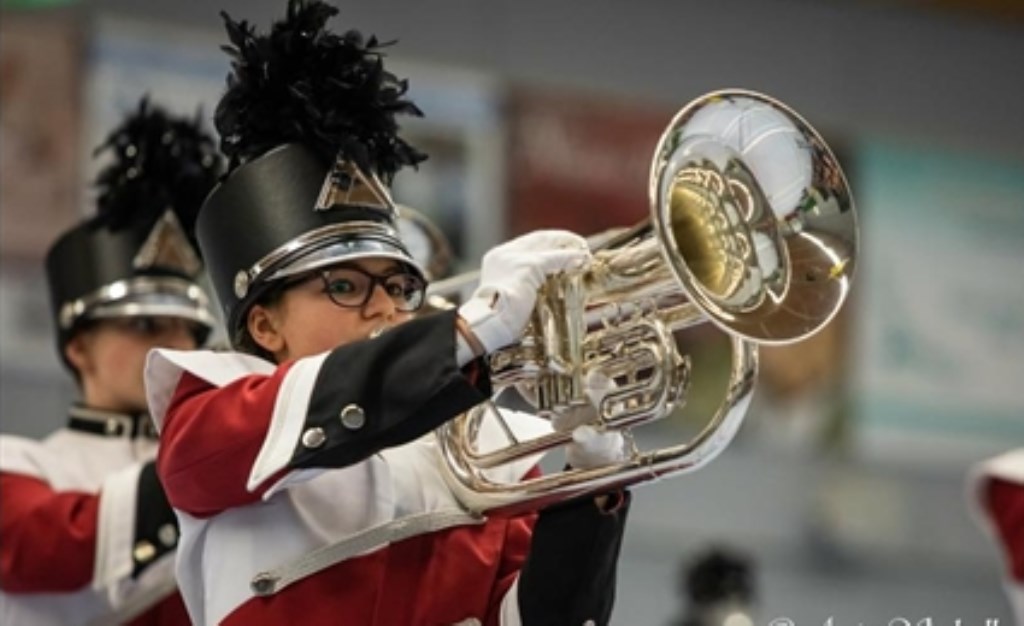 Jeugdshowband Irene Ede in actie.