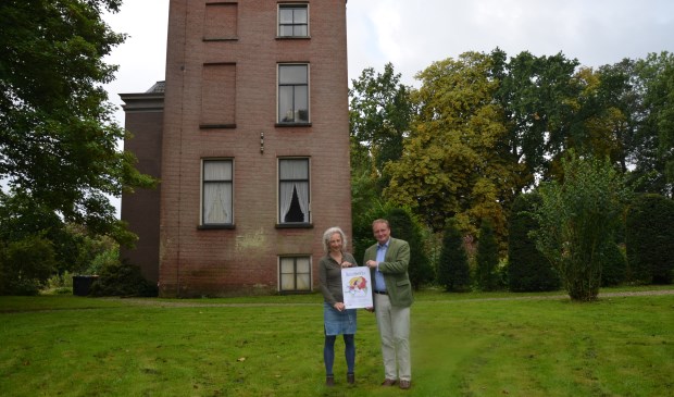 Frederique en Andreas Reigersman op de plek van de voorstelling