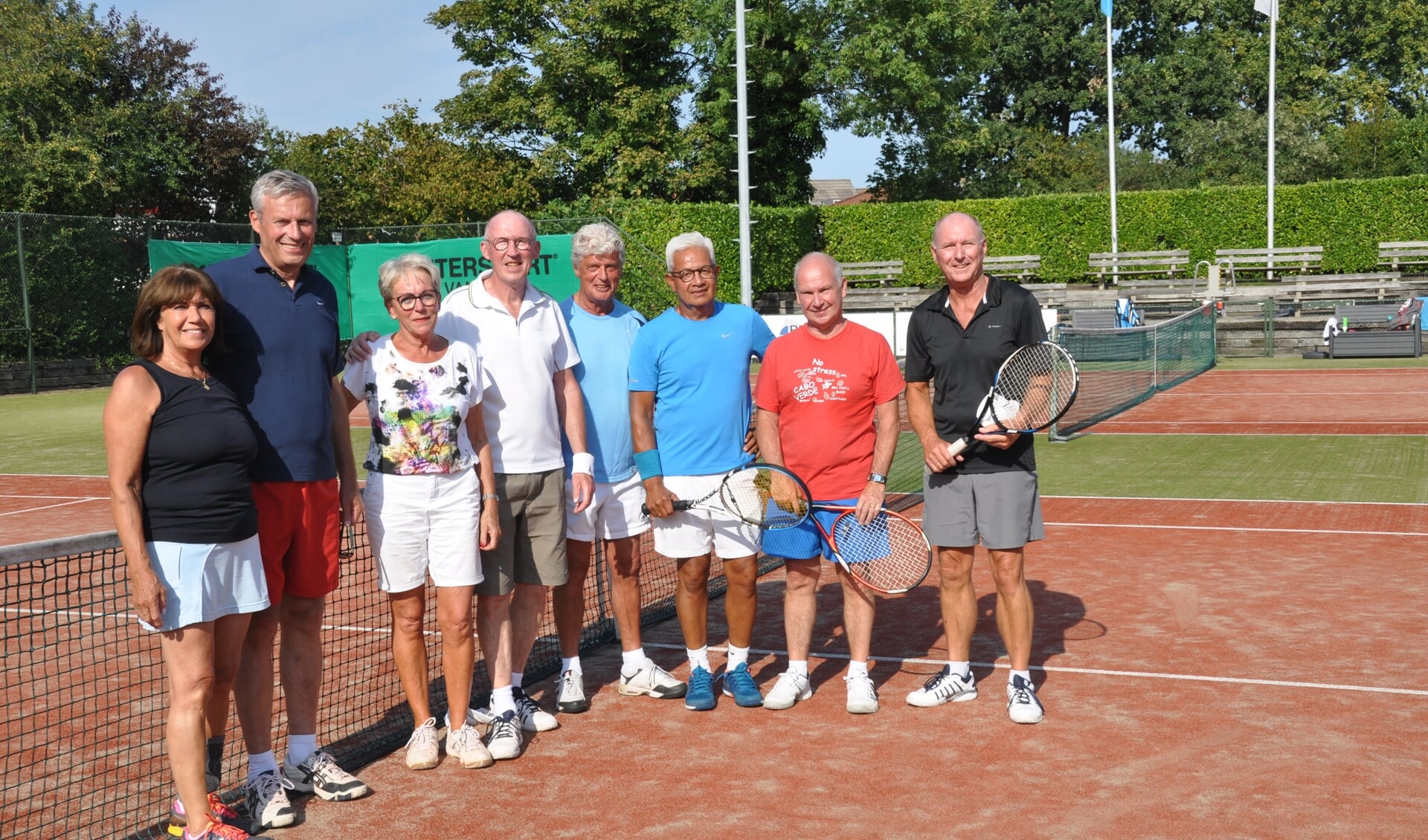 Finalisten 65+toernooi Tennis Club Hoogland