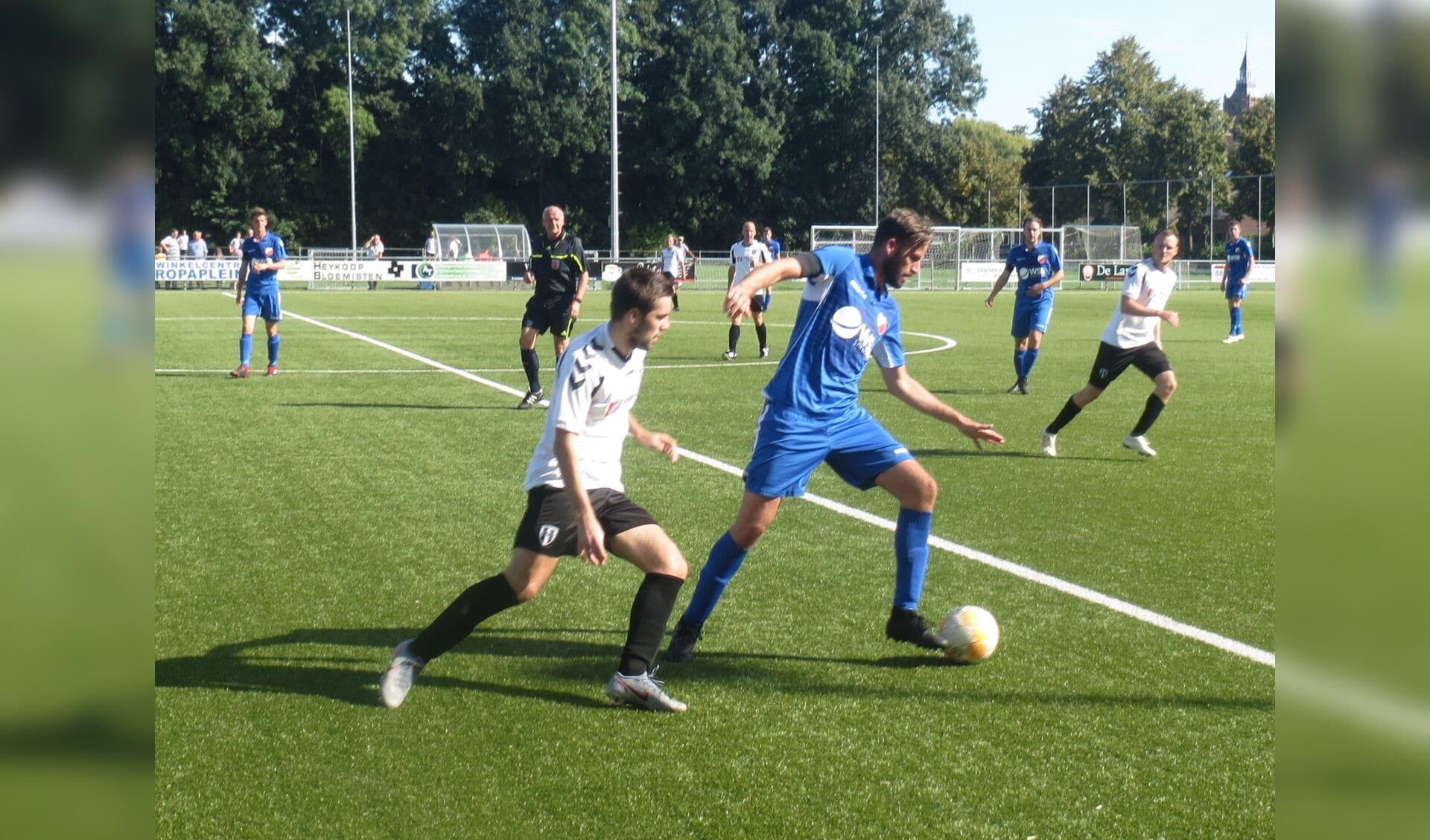 Jos Laurs namens Hardinxveld aan de bal tegen Asperen