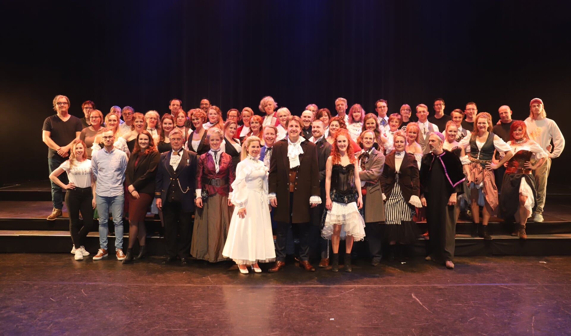Musicavereniging OVA bij opvoering van Jeckyll & Hyde in Schuwburg Amstelveen.