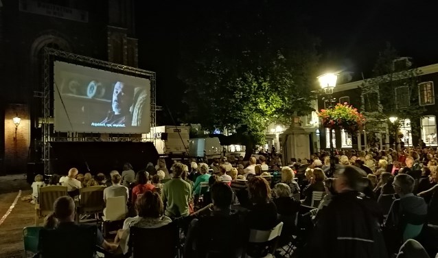 Veel bezoekers op de Markt