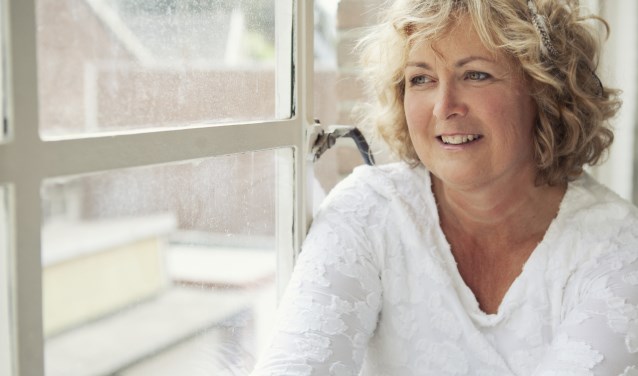 Simone Sinjorgo is lichaamsgericht (relatie) therapeut en ervaringsdeskundige en begeleidt mensen met een onvervulde kinderwens.