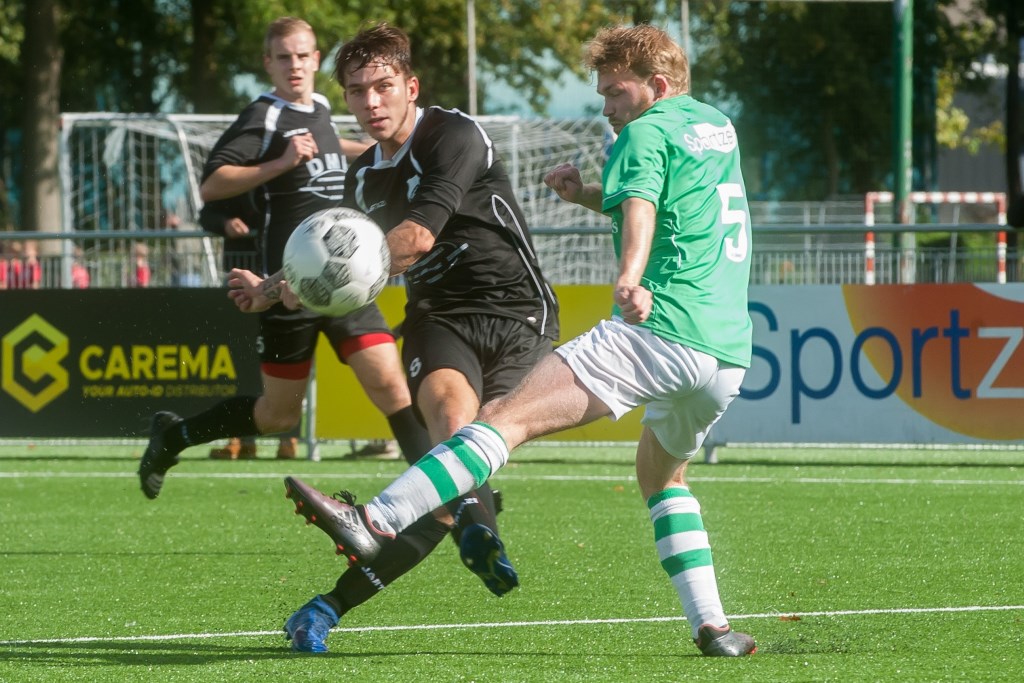 Hees liet Baarn met 0-5 kansloos.