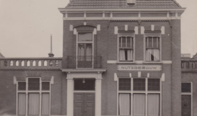Het Nutsgebouw aan de Kleterstraat heeft een veelzijdige geschiedenis.