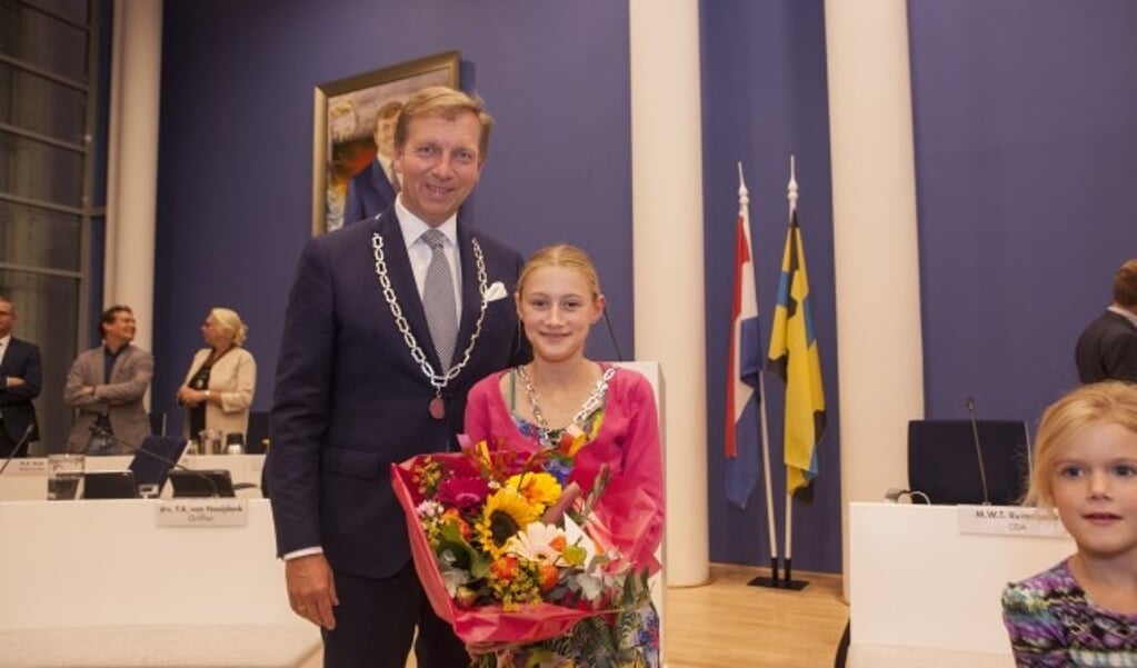 Maud Smit met burgemeester Kats.
