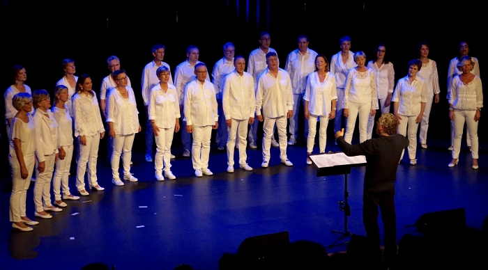 Het koor tijdens concert Kompassion