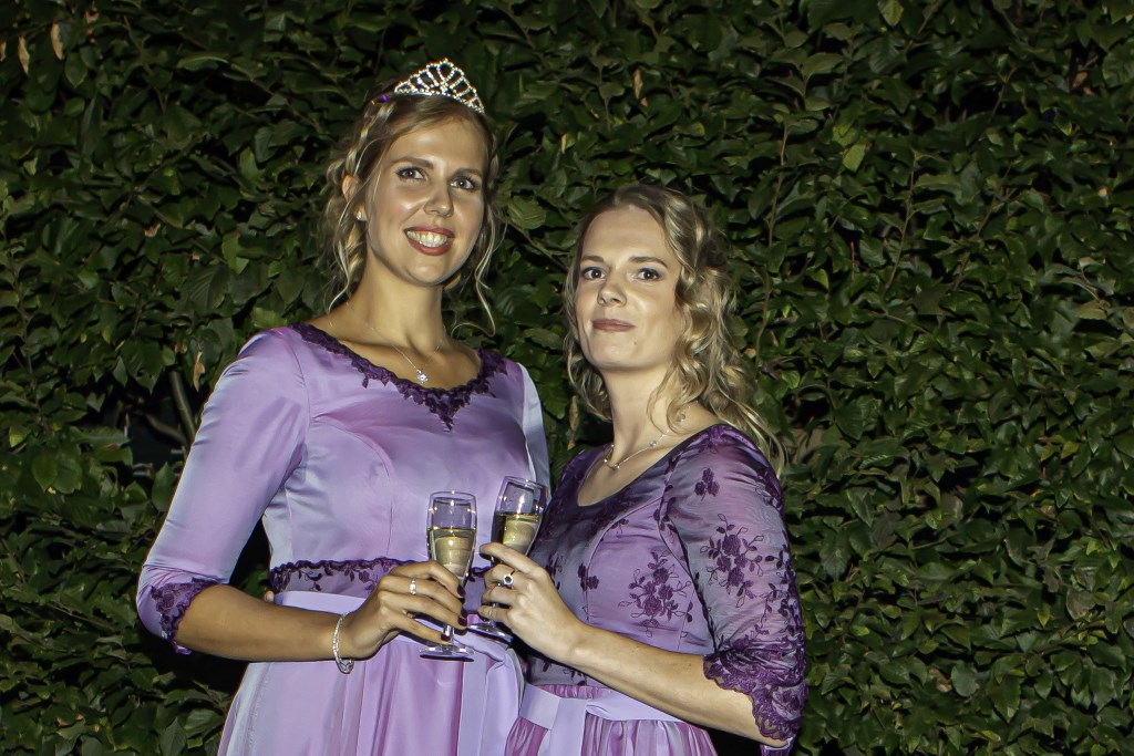 Merly Rensenbrink (links) is Calluna de 64e Maxima Baaij (rechts) isErica 45e.