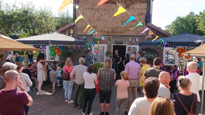 wethouder heropent