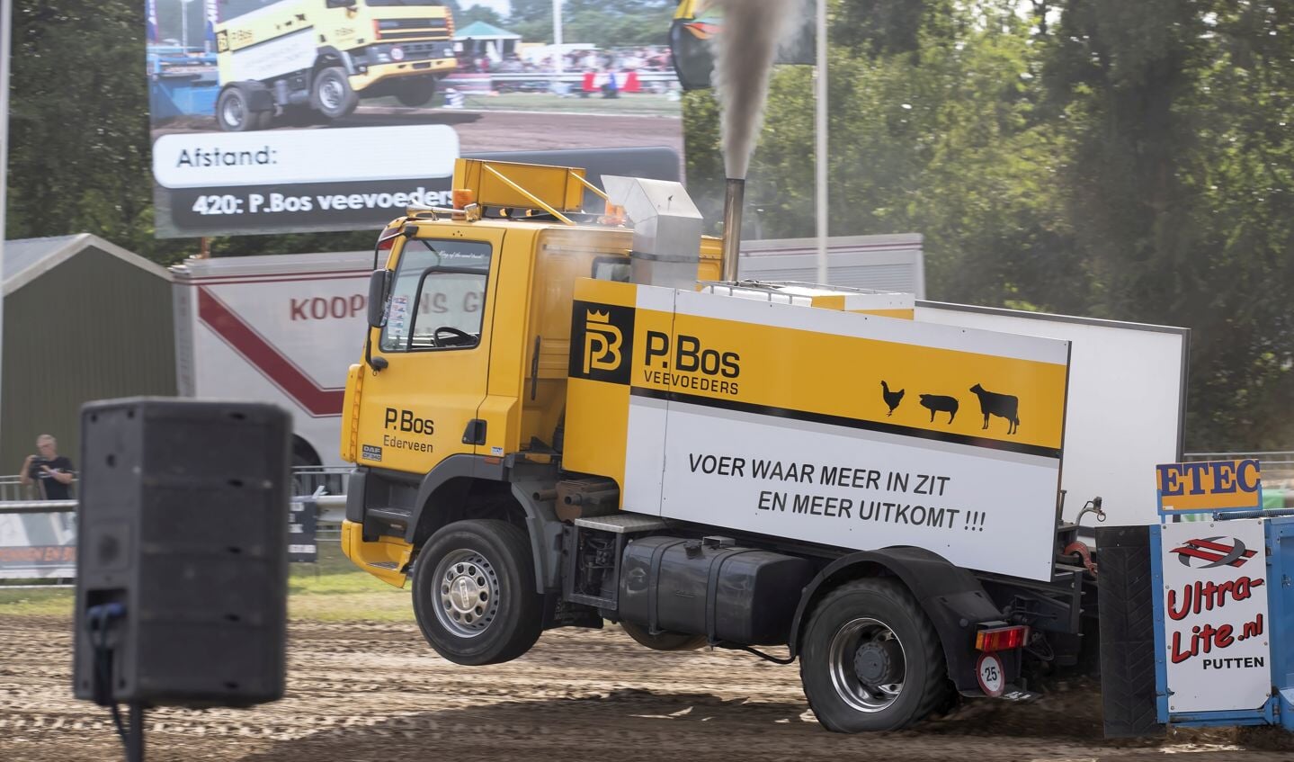 Truck P. Bos Veevoeders Ederveen, klasse 8500 kg sporttrucks.