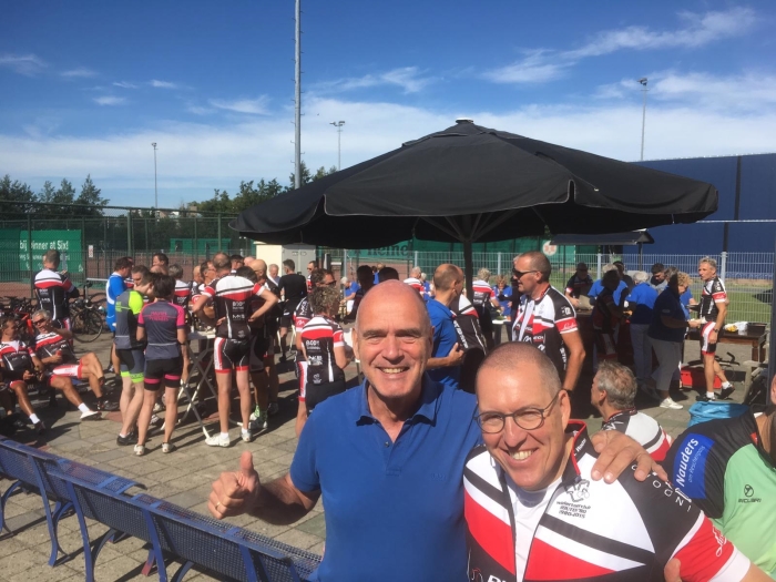 Wethouder Kees van Dalen en WTC-voorzitter Eric van Vliet tijdens de WTC BBQ