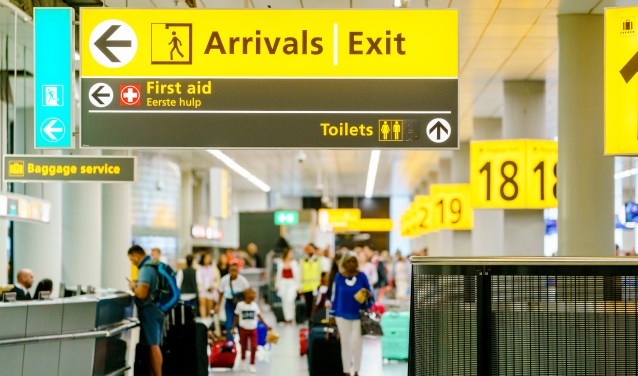 Lelystad moet vakantievluchten over gaan nemen van Schiphol.