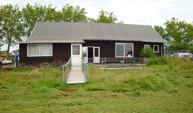 <p>Het clubgebouw van de IJsclub</p>