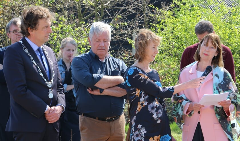 De officiële opening van het het Meester De Graafplantsoen in De Valk.