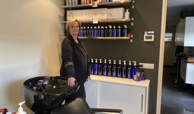 Linda van Grootveld: ,,Mijn motto is: mensen mooi maken en dat begint bij gezond haar en een gezonde hoofdhuid.''