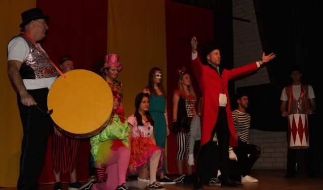 Show act