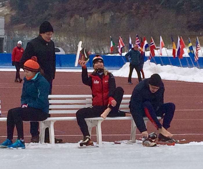 Blijdschap na de 3 kilometer.