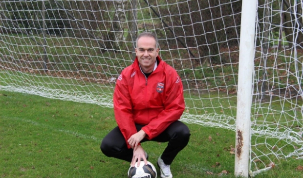 <p>Johan Flipse is ook komend seizoen hoofdtrainer bij voetbalvereniging Cobu Boys. </p>