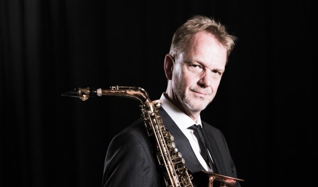 Arno Bornkamp treedt op bij Concertpodium Soest.