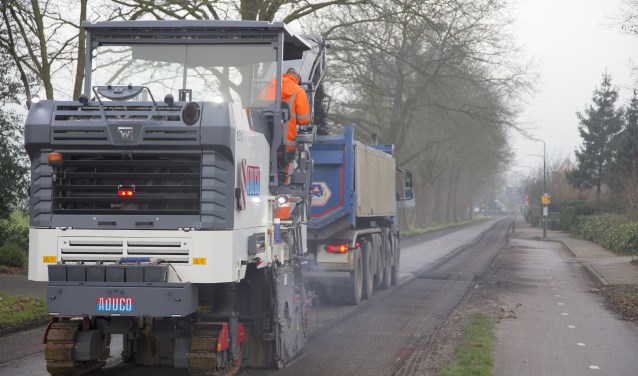 De reconstructie van de Hessenweg bij Achterveld is 6 januari hervat.