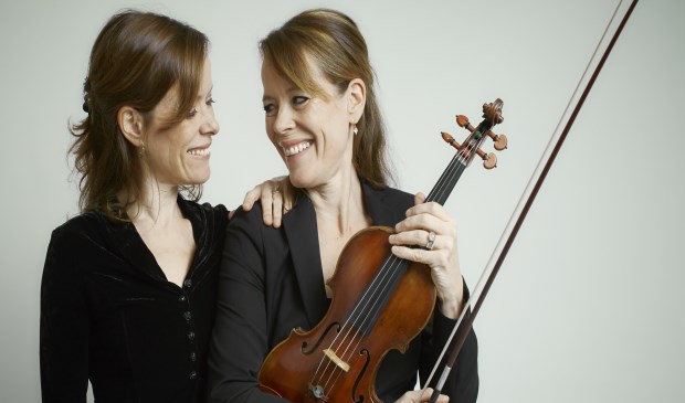 Mirjam en Sandra Karres