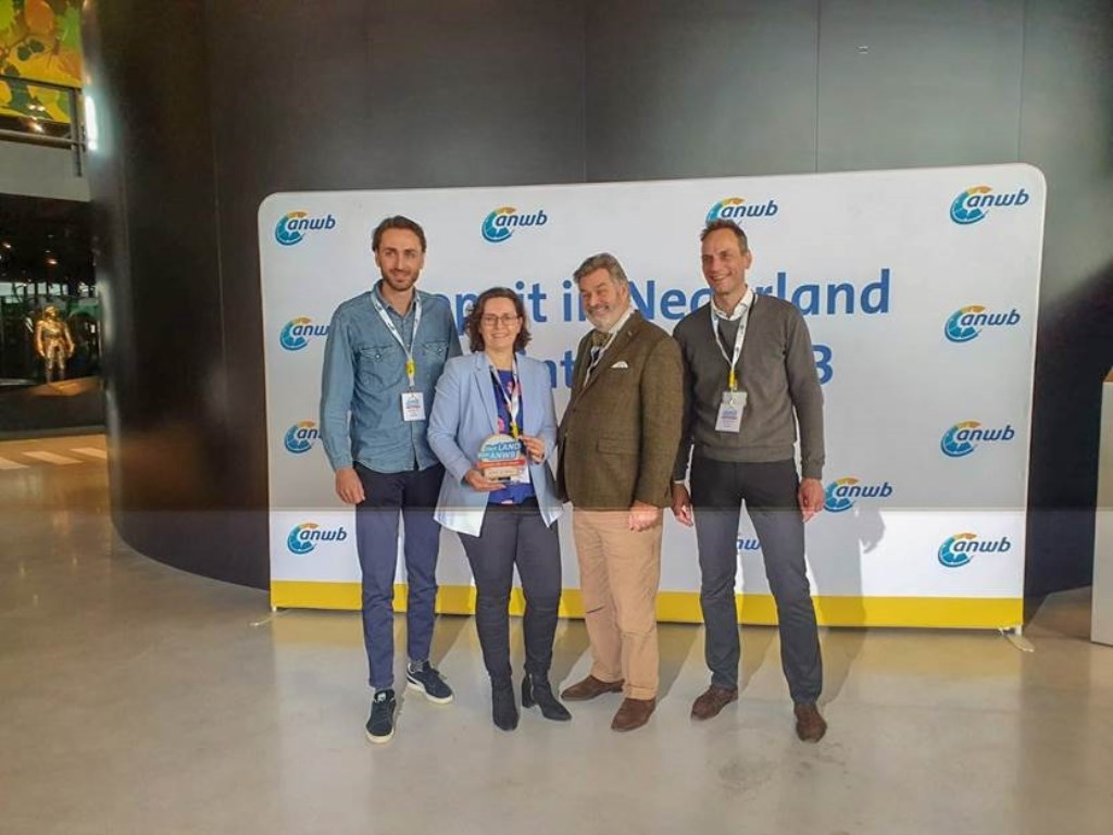 Jeroen Klaphake, Carla Marcus, Directeur Paul van Vlijmen, Ronnie Weijers.