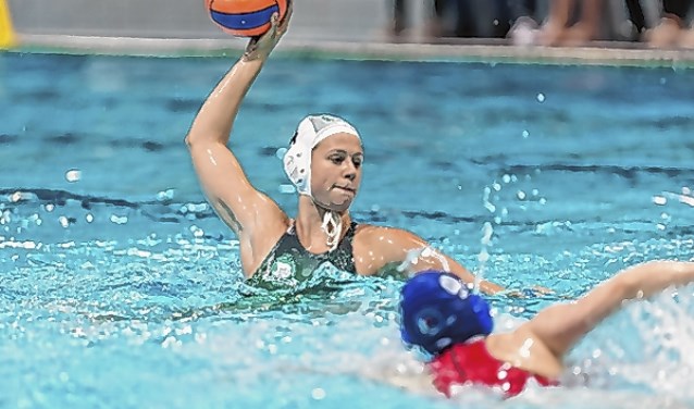 Foto uit archief, Iris Wolves in actie voor Polar Bears.