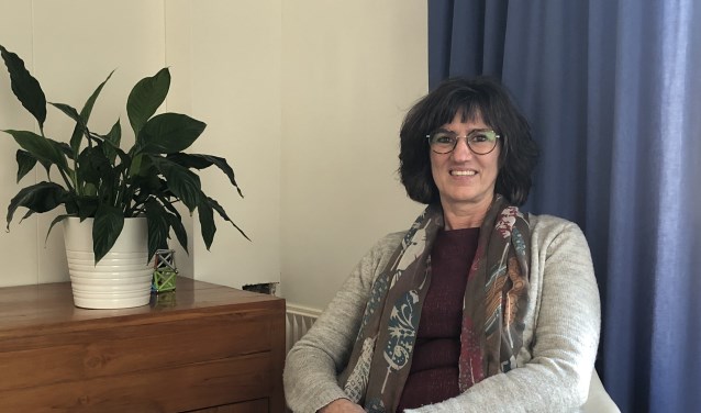 In haar praktijk voor integratieve psychotherapie behandelt Maartje van Driel mensen met verschillende soorten trauma's en emotionele problemen.