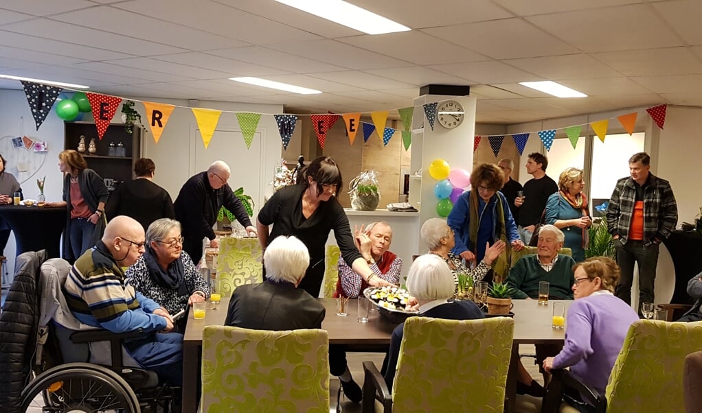 De opening van de nieuwe locatie van Norschoten Dagbehadeling aan het Oosteinde was een feestelijke gebeurtenis.