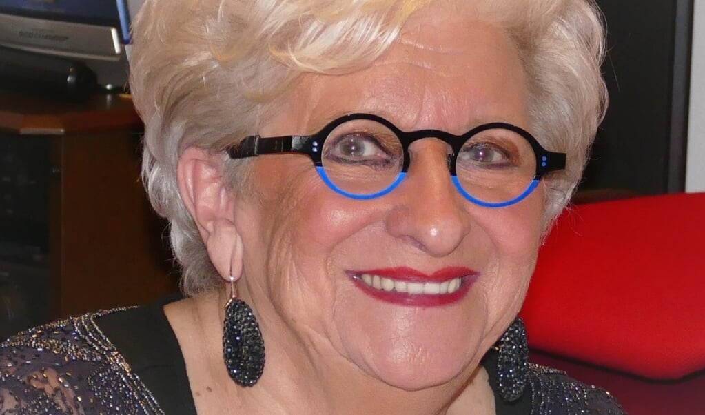 Tineke Ouwendijk (75 jaar) treedt af als bestuurslid bij het Gelders Opera- en Operette Gezelschap.