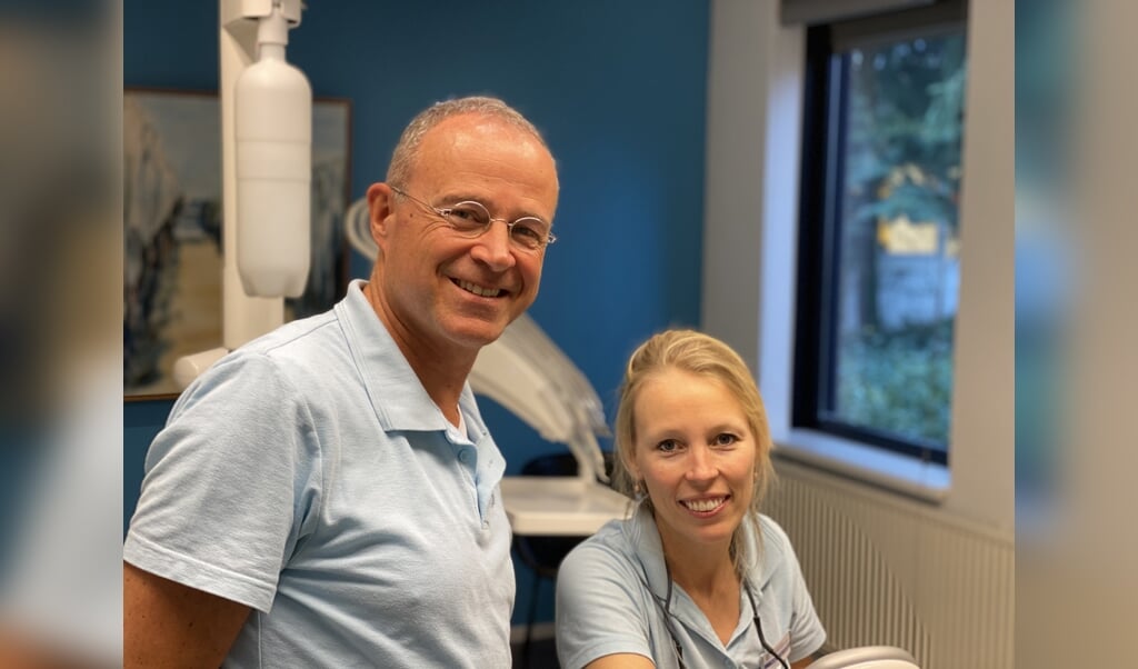 Jeroen Plaisier en Anne van den Essenburg zijn de praktijkeigenaren van het Centrum voor Tandheelkunde in Maarn.