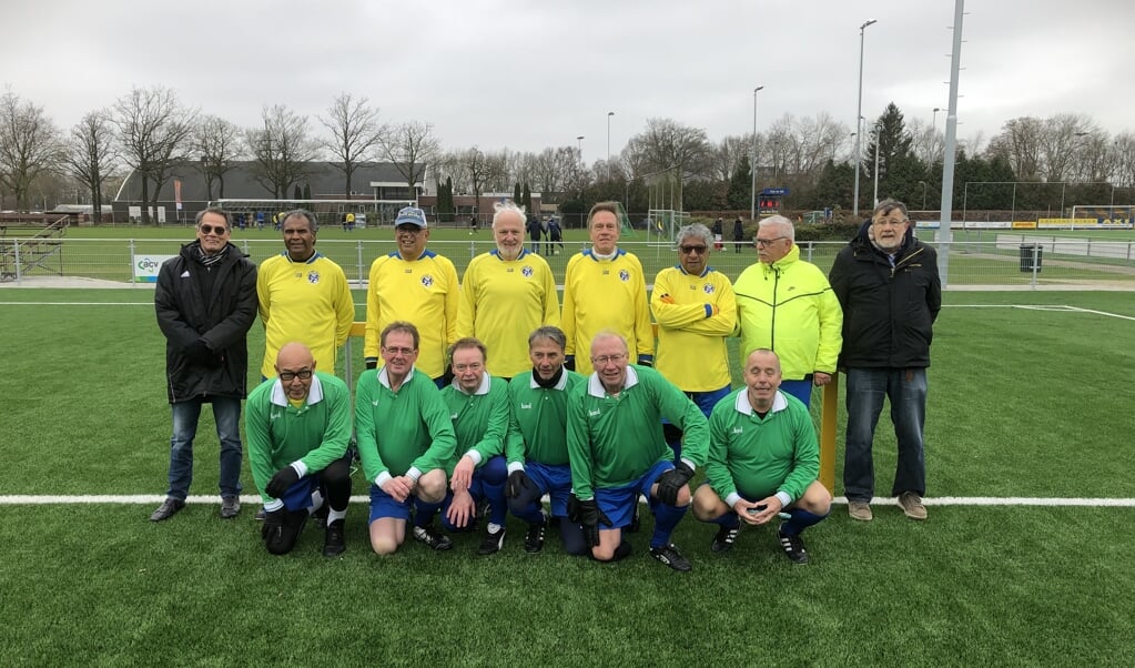 Walking Football deelnemers Blauw Geel '55