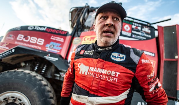 Martin van den Brink eindigde op een uitstekende zesde plaats in de vijfde etappe van de Dakar Rally.