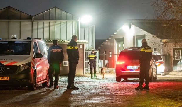 De gemeente en politie voerden een integrale controle uit. Van het pand op de foto is niet bekend of er overtredingen zijn begaan.
