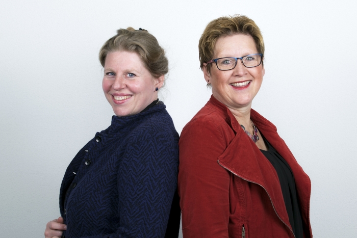 Dr. Fabienne Naber (neurobioloog) en Colette de Bruin (grondlegger van de Geef me de 5-methodiek)