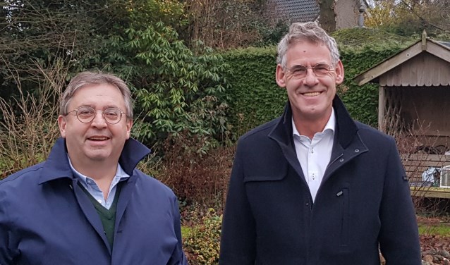 De twee nieuwe wethouders van Scherpenzeel: Gerard van Deelen en Izaäk van Ekeren.