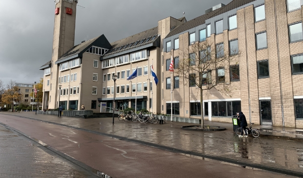 <p>Gemeentehuis Houten</p>