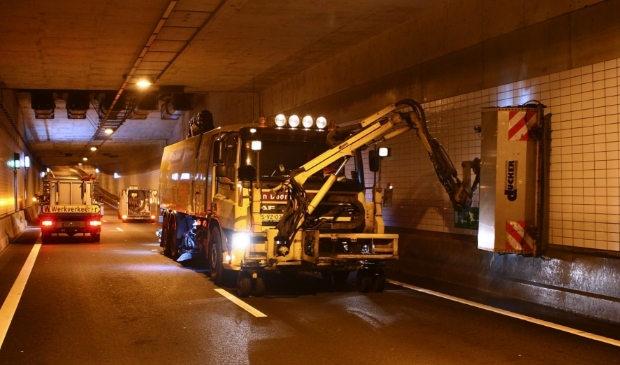 Onderhoudswerkzaamheden in de Waterwolftunnel.