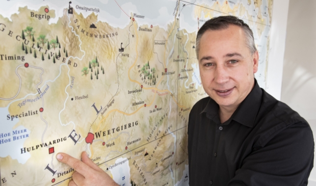 Herman Koot wijst samen met zijn team bedrijven de weg.