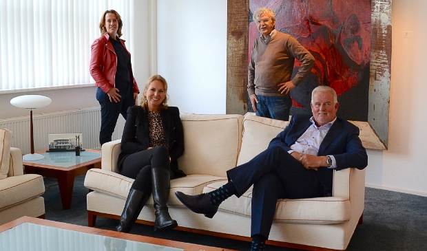 De 4 Nijkerkse mediators: ,,Het geeft voldoening en het is belangrijk ervoor te zorgen dat mensen weer met elkaar praten.’’