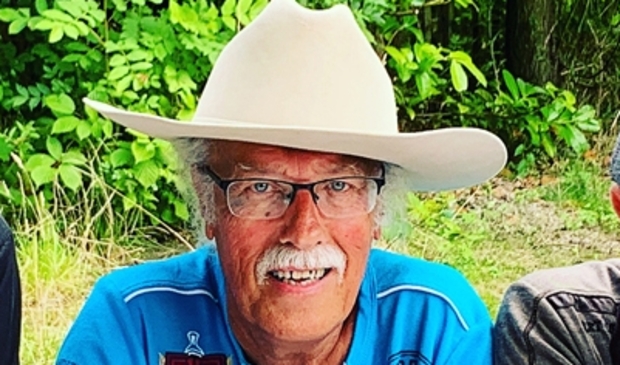 <p> Harry de Jong had vele bijzondere ontmoetingen met de grootste rockgoden der aarde. </p>