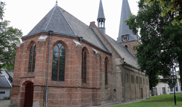 <p>In de Maartenskerk is de voorzichtige opschaling inmiddels weer teruggeschroefd. </p>